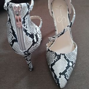 Pyllah Pump in Neutral Snake